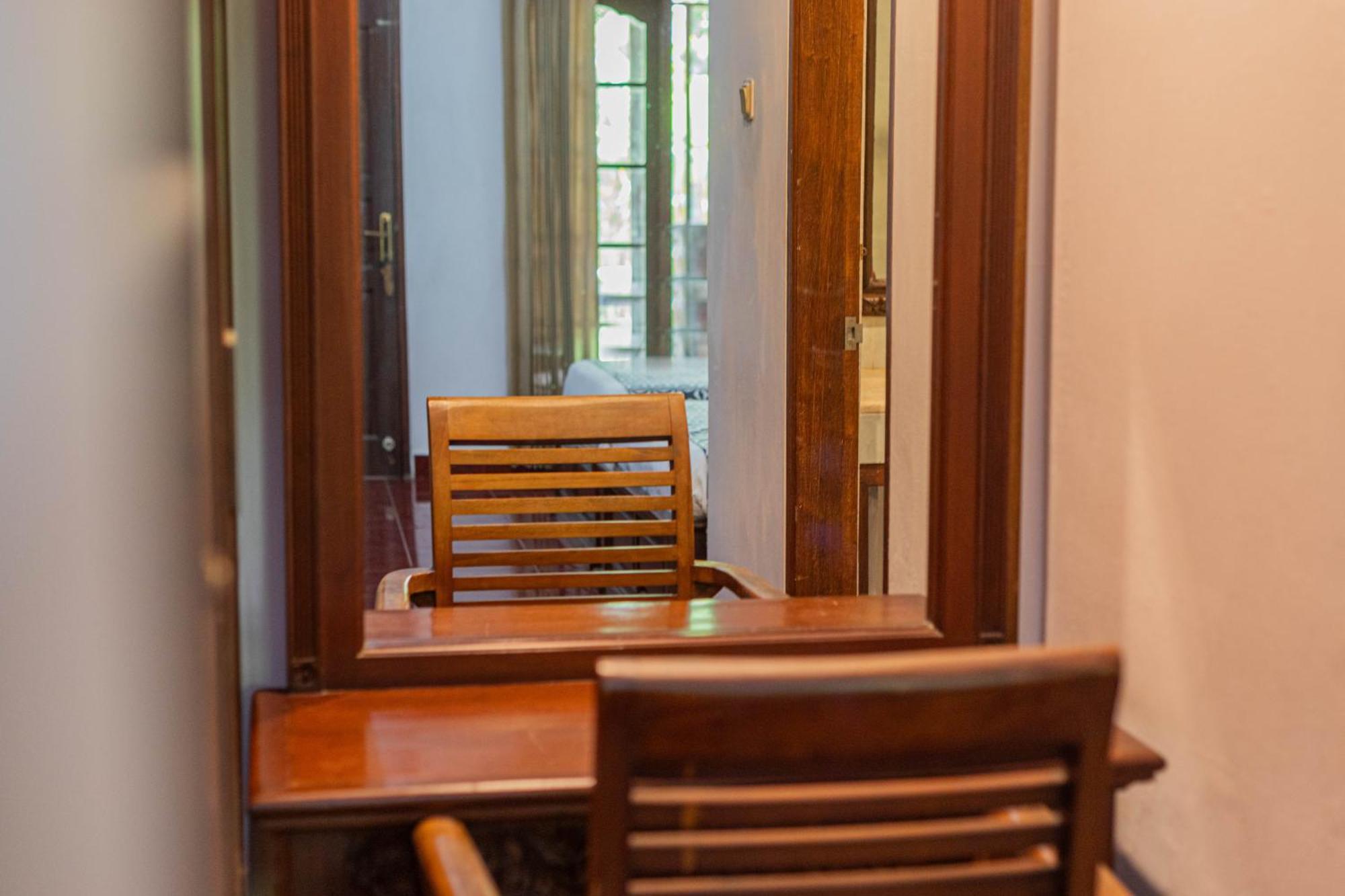 Puri Mango Guest House Sanur Exterior photo