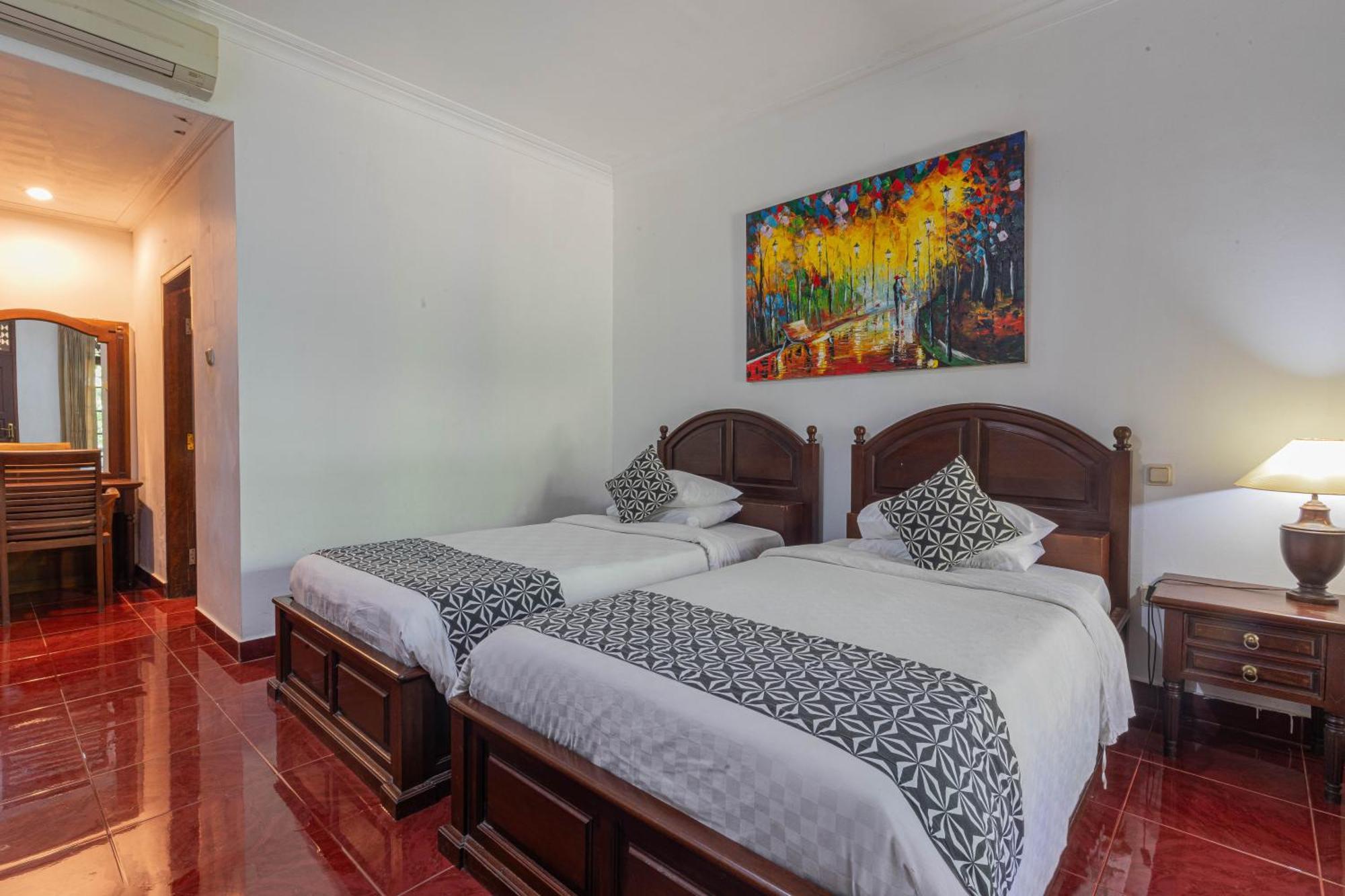 Puri Mango Guest House Sanur Exterior photo